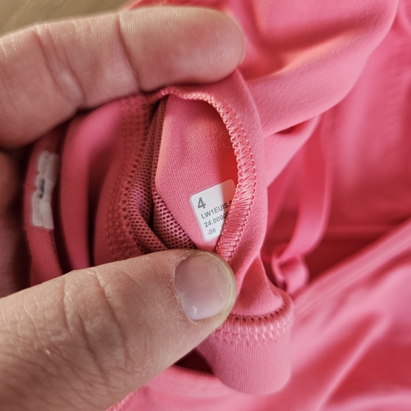 lululemon athletica Size 4 T Strap Tank Pink - Picture 3 of 4